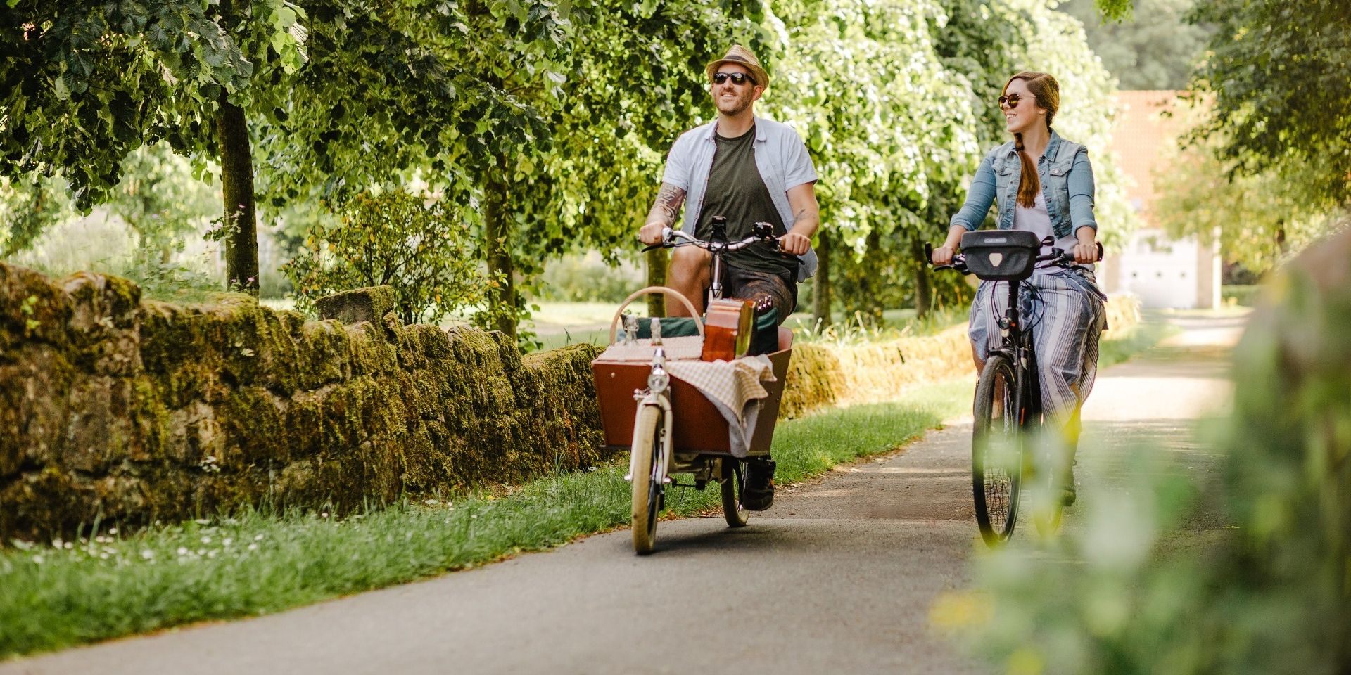 Radfahren und Picknick